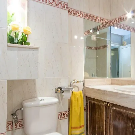 Apartment Your -